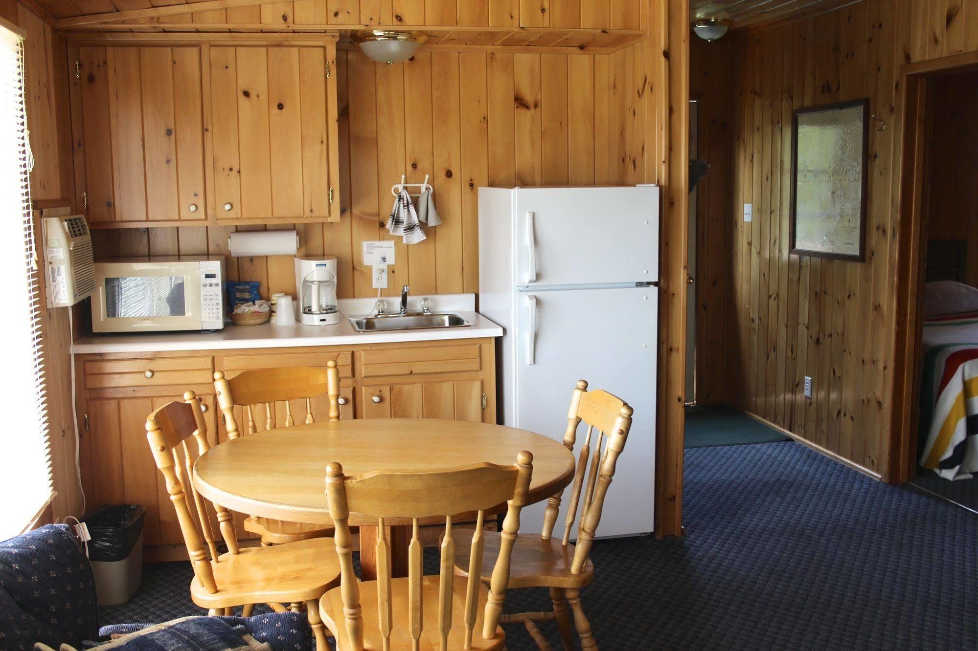 Totem Resorts Sioux Narrows Extérieur photo